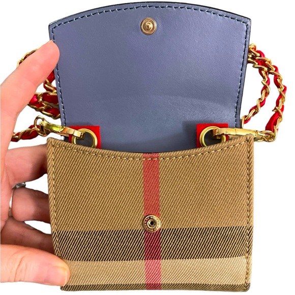 Burberry Small Snap Wallet With Red and Gold Crossbody Chain and Red Insert - Picture 15 of 16